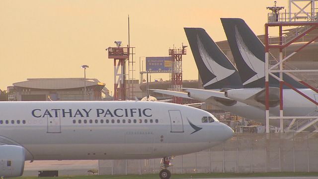 國泰抵港航班有印度籍女子暈倒其後死亡　公司表示難過