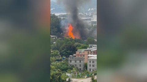 Fire in Tai Po injured five