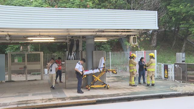 East Rail suspended between Mong Kong East and Tai Wai for hours