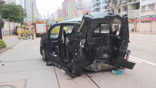 Four injured in a four-vehicle pile-up in Prince Edward Road West