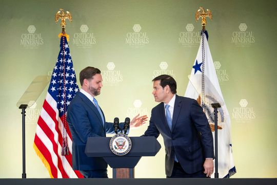 美國保守派2028總統候選人民調：萬斯支持度53%　魯比奧35%緊隨其後