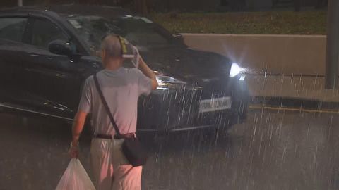 天氣｜黃雨警告生效　大埔區雨勢特別大或嚴重水浸
