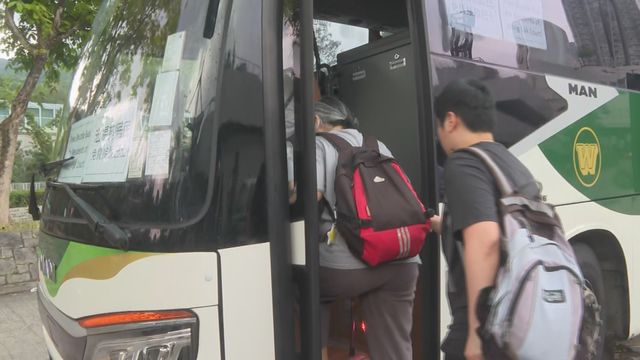 Govt arranged clinical psychologists to accompany some residents of Wang Fuk Court