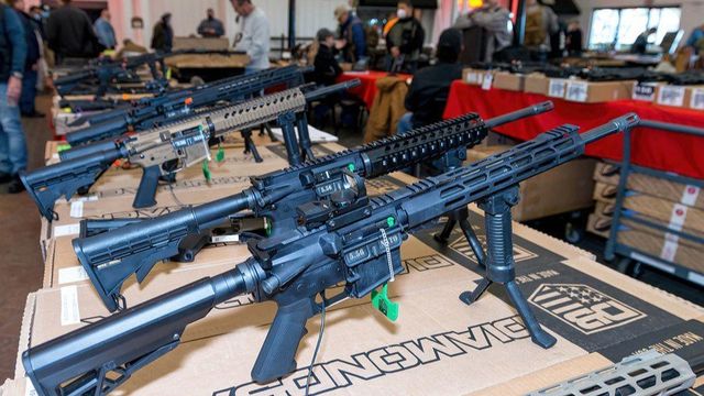 美國槍械管制是鬆是緊？近日仍有聲音尋求放寬？聯邦與州博弈百年的制度迷思｜延伸閱讀‧國際