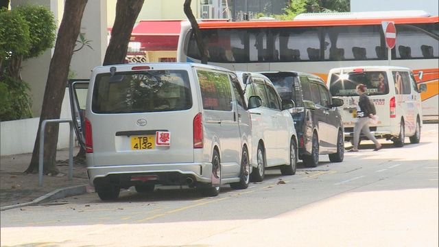 332 new private driving instructors licences open for applications on May 11
