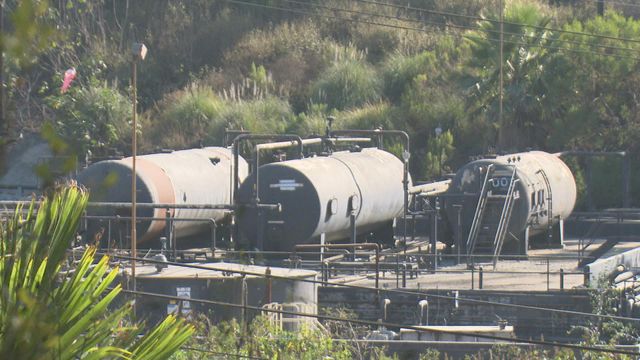 國際期油價格顯著回吐　紐約和倫敦期油曾下挫逾一成