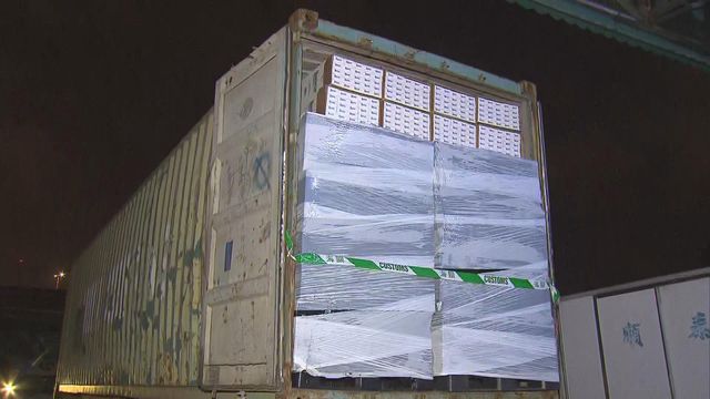 海關檢約540萬支懷疑未完稅香煙　拘一人
