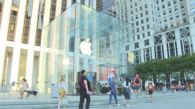 據報蘋果公司首部摺疊手機計劃遇挫　或延至明年推出