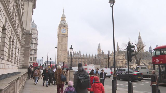 英國去年淨移民達逾17萬人　跌幅近一半