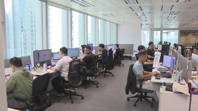 港股先跌後回升　重上25700點水平