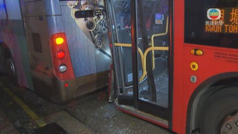 紅磡漆咸道三巴士相撞 至少九人受傷