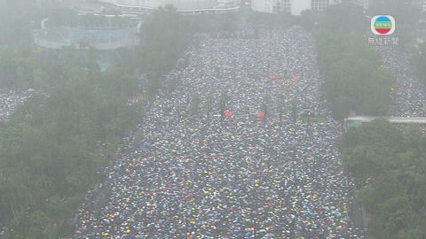 民陣指170萬人參與集會 警方指同一時間最高峰12.8萬人