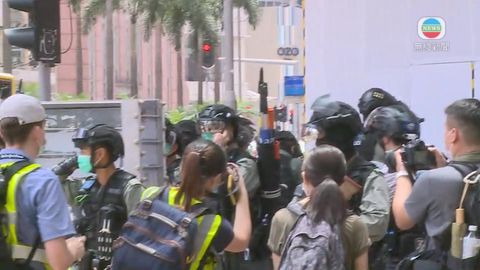 警方指銅鑼灣一帶至少40名男女涉嫌參與非法集結被捕