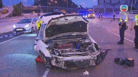 青沙公路近尖山隧道有私家車失事 一死一傷