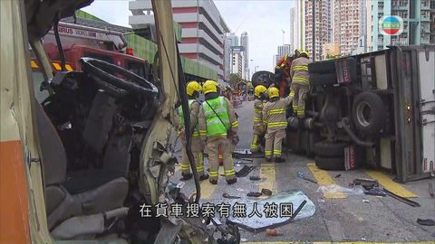 深水埗東京街近元州街有小巴與貨車相撞 據悉11人受傷
