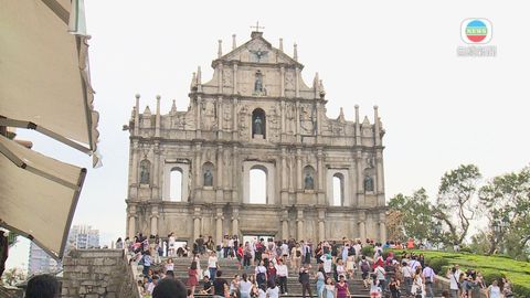 太陽城集團主席周焯華在澳門賭場經營貴賓廳全部關閉
