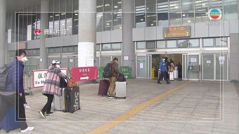 深圳灣口岸早上繁忙時段現離境人潮 政府籲旅客下午三時後非繁忙時段過關